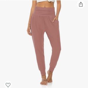Comfy Jogger Pants with Pockets • Yoga Workout Lounge • Loose fitting sweatpants